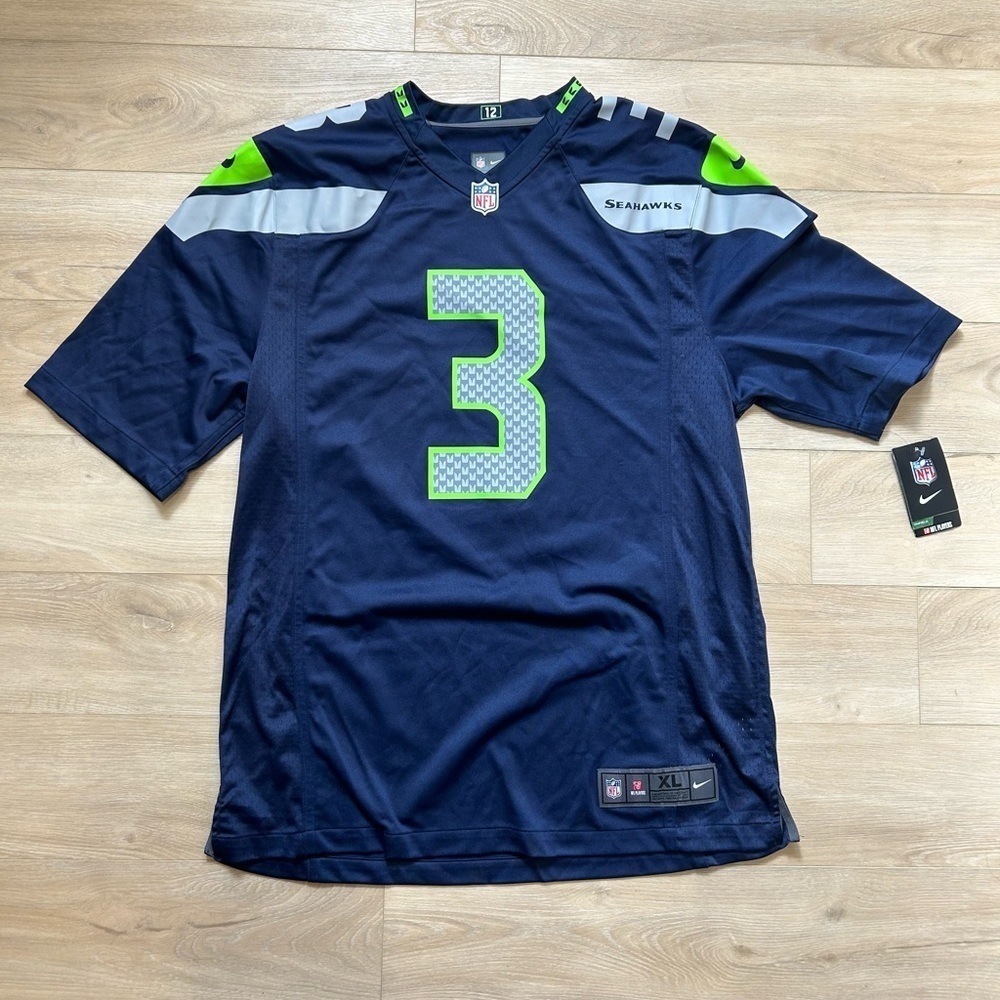 XL Seattle Seahawks Russell Wilson  Jersey - NWT